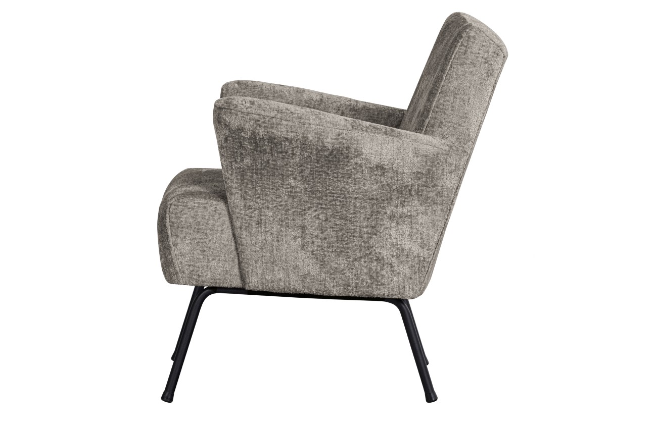 Der Sessel Muse überzeugt mit seinem modernen Design. Gefertigt wurde er aus Web Stoff, welcher einen Taupe Farbton besitzt. Das Gestell ist aus Metall und hat eine schwarze Farbe. Der Sessel besitzt eine Sitzhöhe von 45.