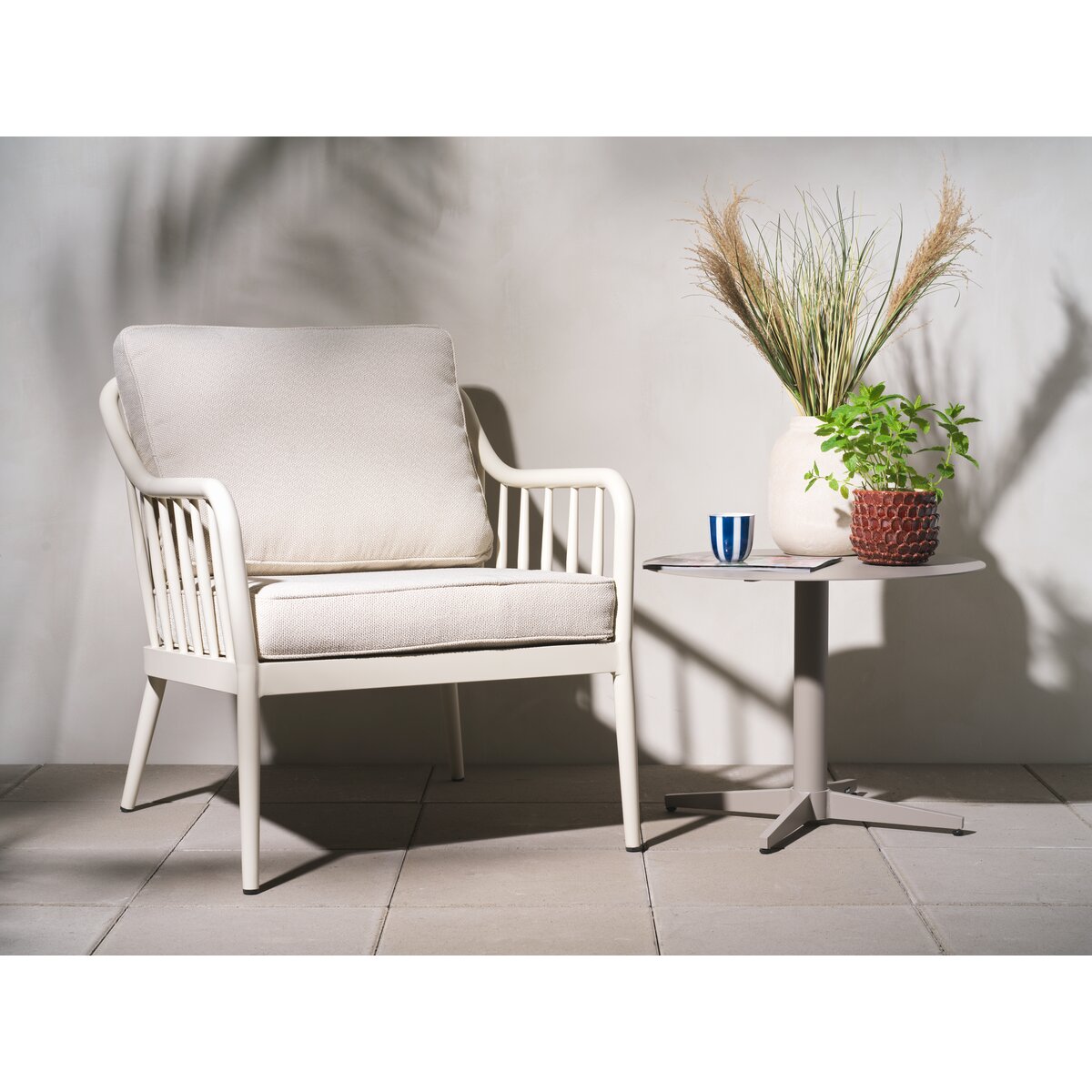 Gartensessel Coleville Perlweiß/Dot Beige - aus Aluminium & Olefin, inkl. Kissen