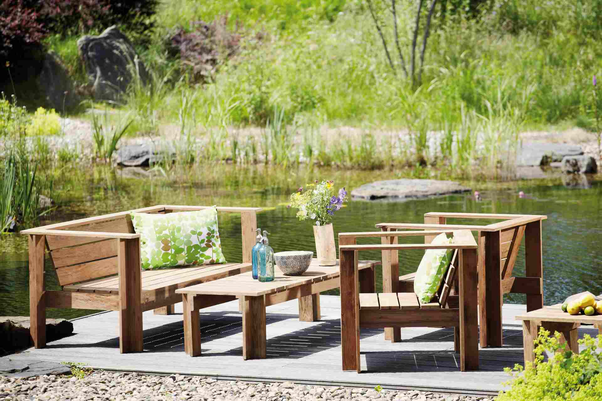 Lounge Batten Sofa aus recyceltem Teakholz Lounge Batten Sofa aus recyceltem Teakholz