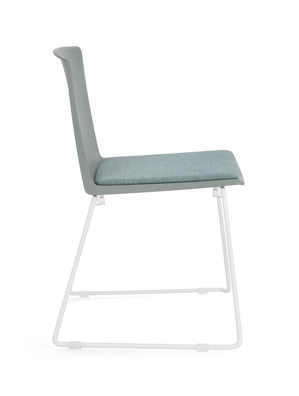 Der Esszimmerstuhl Giulia überzeugt mit seinem modernen Stil. Gefertigt wurde er aus Kunststoff, welches einen Salbei Farbton besitzt. Das Gestell ist aus Metall und hat eine weiße Farbe. Der Stuhl besitzt eine Sitzhöhe von 46 cm.