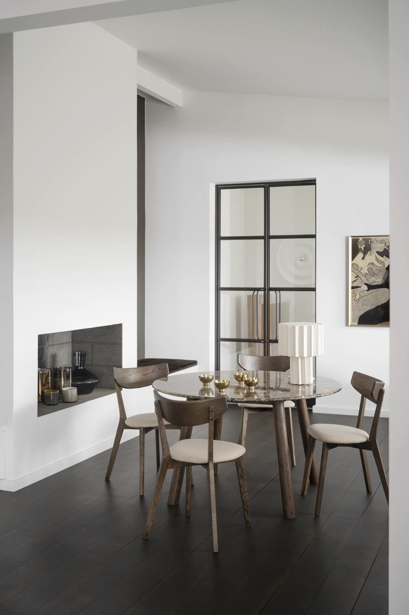 Esstisch Taransay Rund 125cm, Marmor Braun, Eiche Braun – stilvoller Blickfang für Ihr Zuhause.