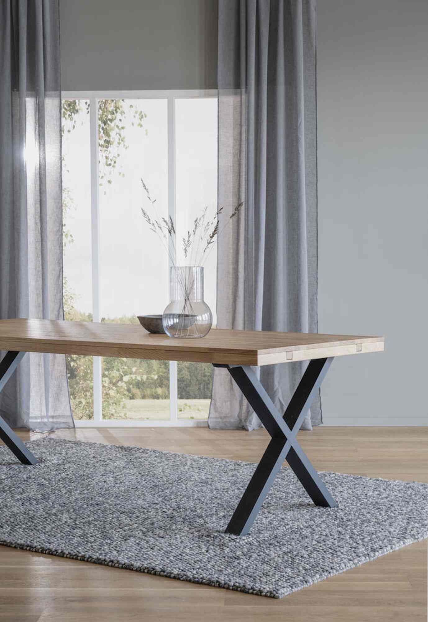 Jetzt entdecken: Esstisch Brooklyn, X-Gestell, 170cm, Natur mit hochwertiger Verarbeitung.