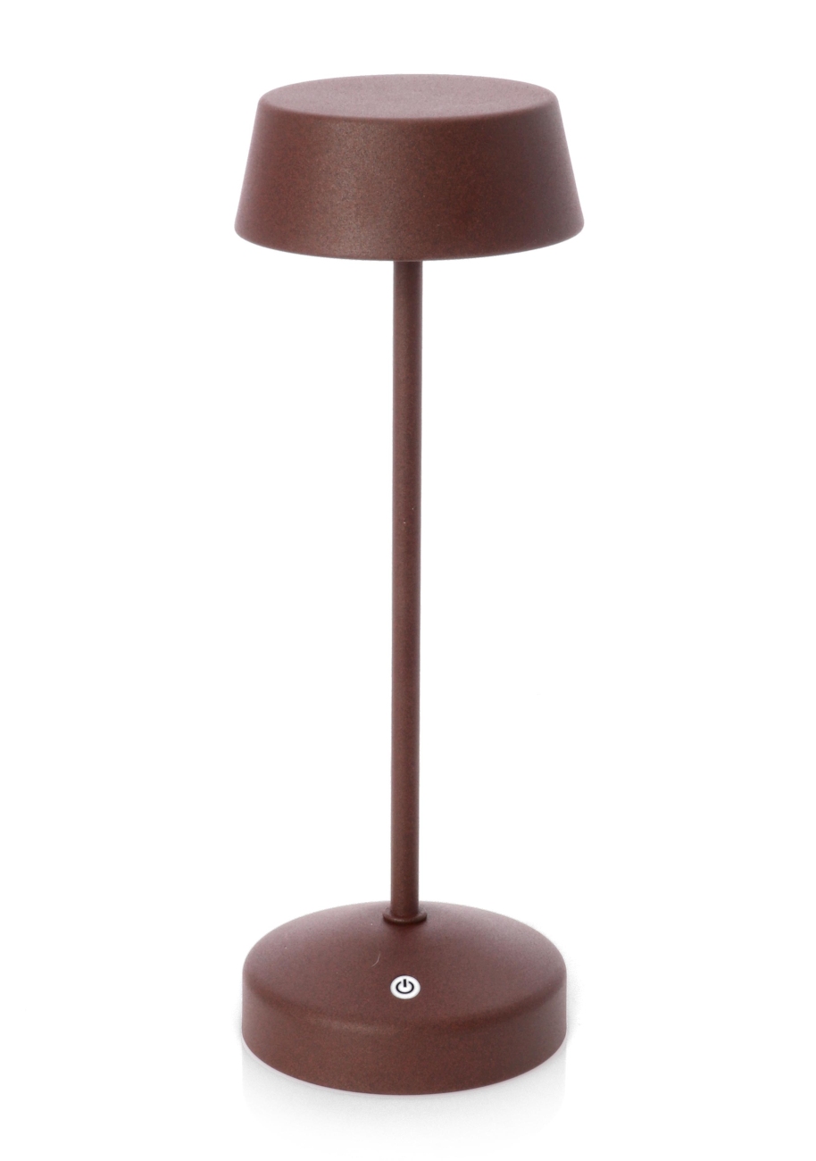 Die Outdoor Lampe Esprit überzeugt mit ihrem modernen Design. Gefertigt wurde sie aus Metall, welches einen braunen Farbton besitzt. Die Lampe besitzt eine Höhe von 33 cm.