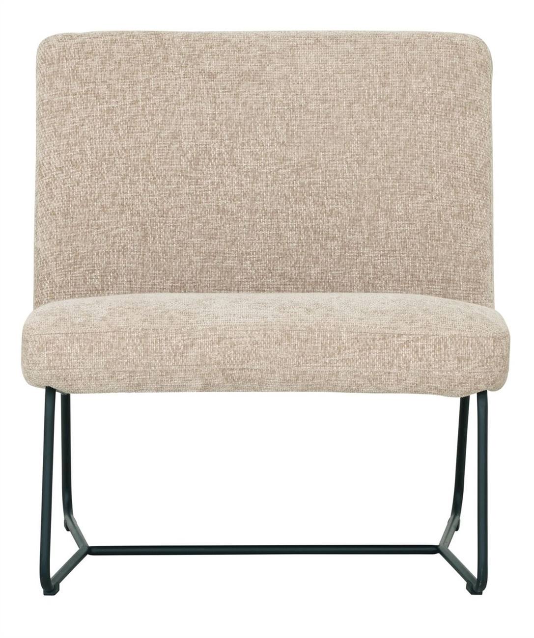 Der Sessel Zola überzeugt mit seinem modernen Design. Gefertigt wurde er aus Stoff, welcher einen Sand Farbton besitzt. Das Gestell ist aus Metall und hat eine schwarze Farbe. Der Sessel besitzt eine Größe von 80x78x80 cm.