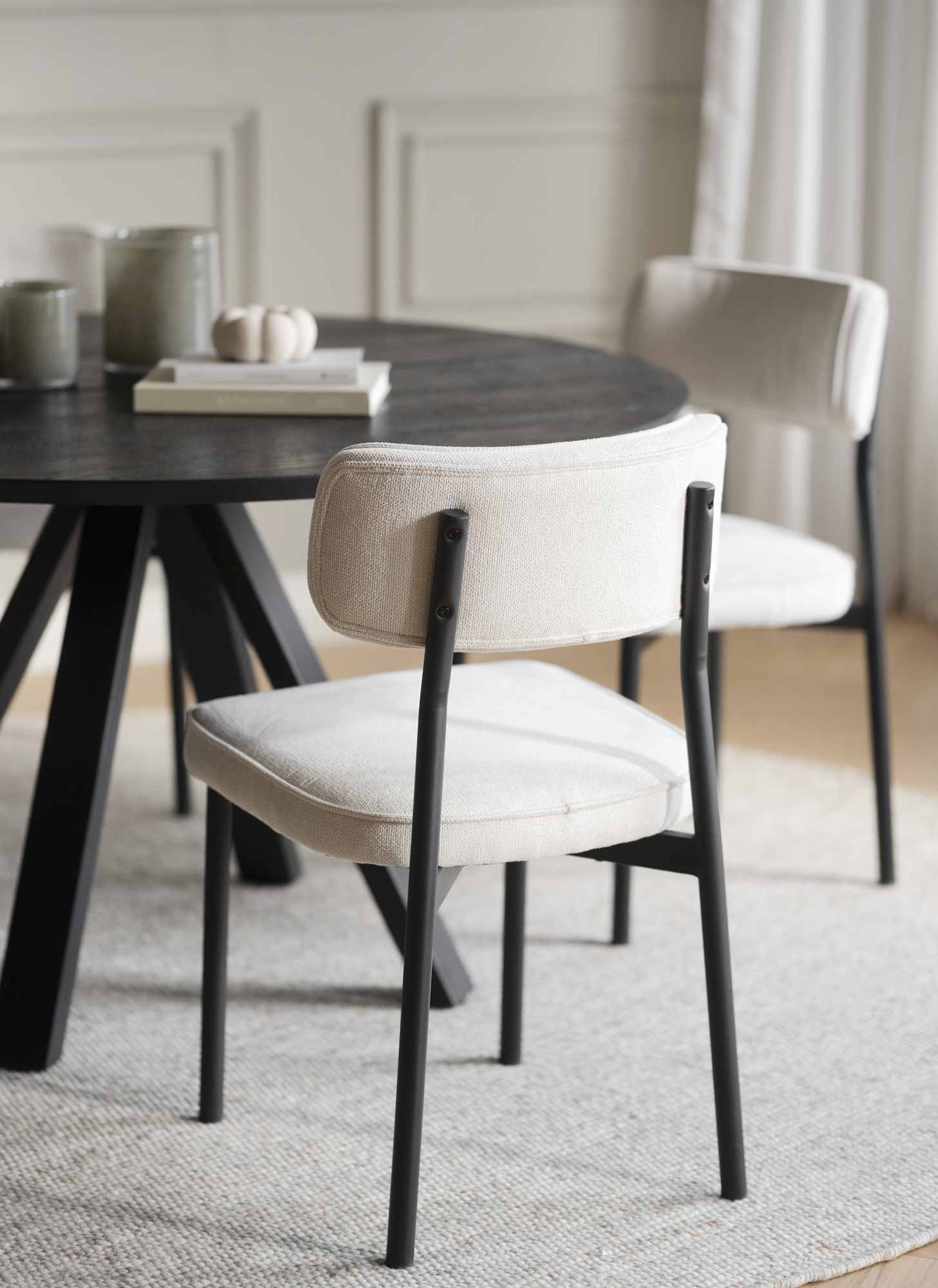 Stuhl Paisley 2er Set, Beige – stilvoller Blickfang für Ihr Zuhause.