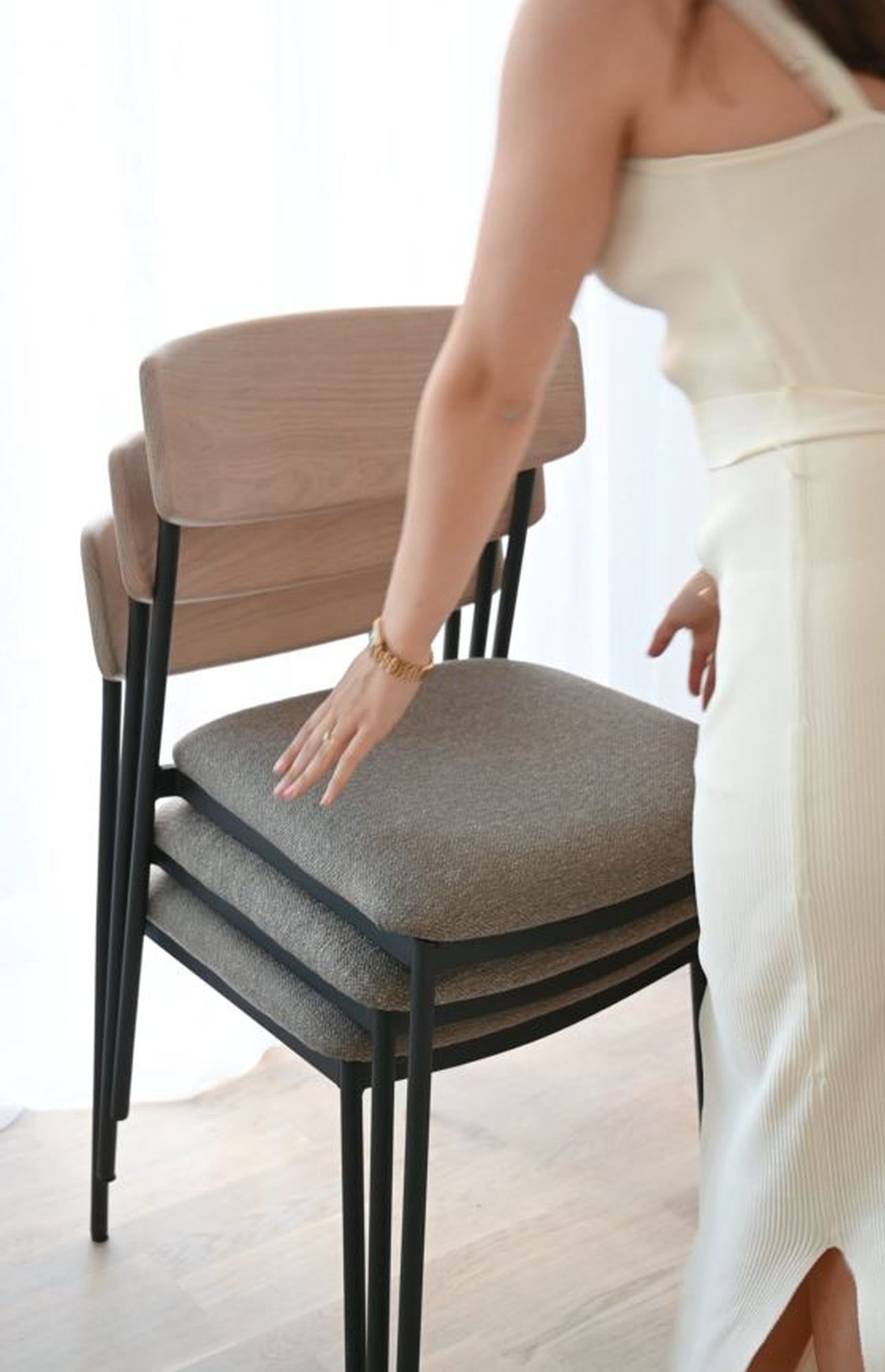 Stuhl Maymont 2er Set mit Armlehnen, Braun / Beige passt perfekt in stilvolle Wohnräume.