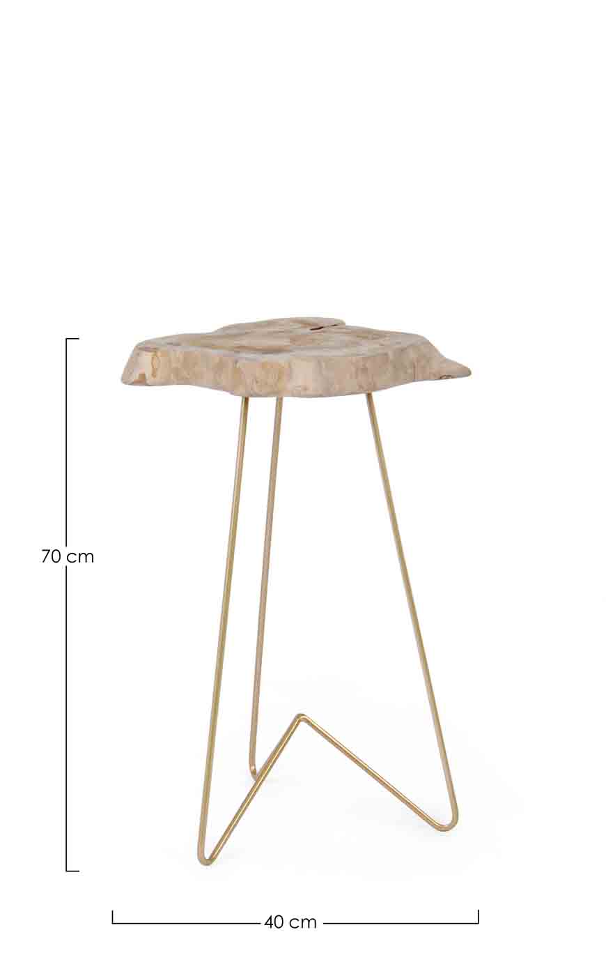 Die Tischplatte des Beistelltisches Savanna wurde aus einer Teakholz-Wurzel gefertigt, dadurch ist jeder Tisch ein Unikat. Das Gestell ist aus Stahl und wurde vergoldet.