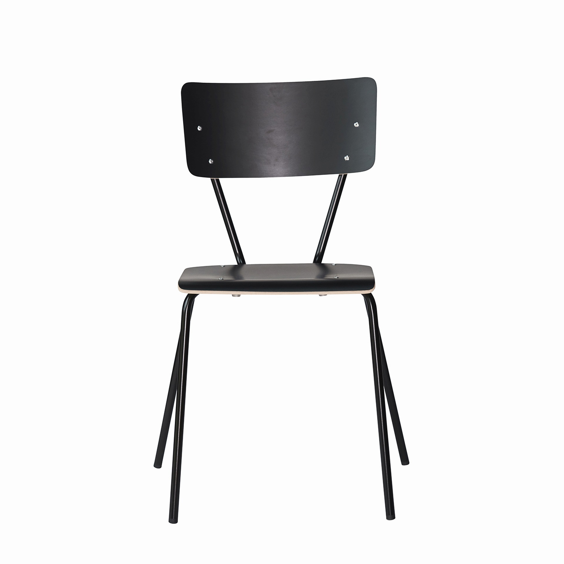 Der schlichte Stuhl Clio wurde aus Metall gefertigt und besitzt eine schwarze Farbe. Er ist eine Produkt der Marke Jan Kurtz.