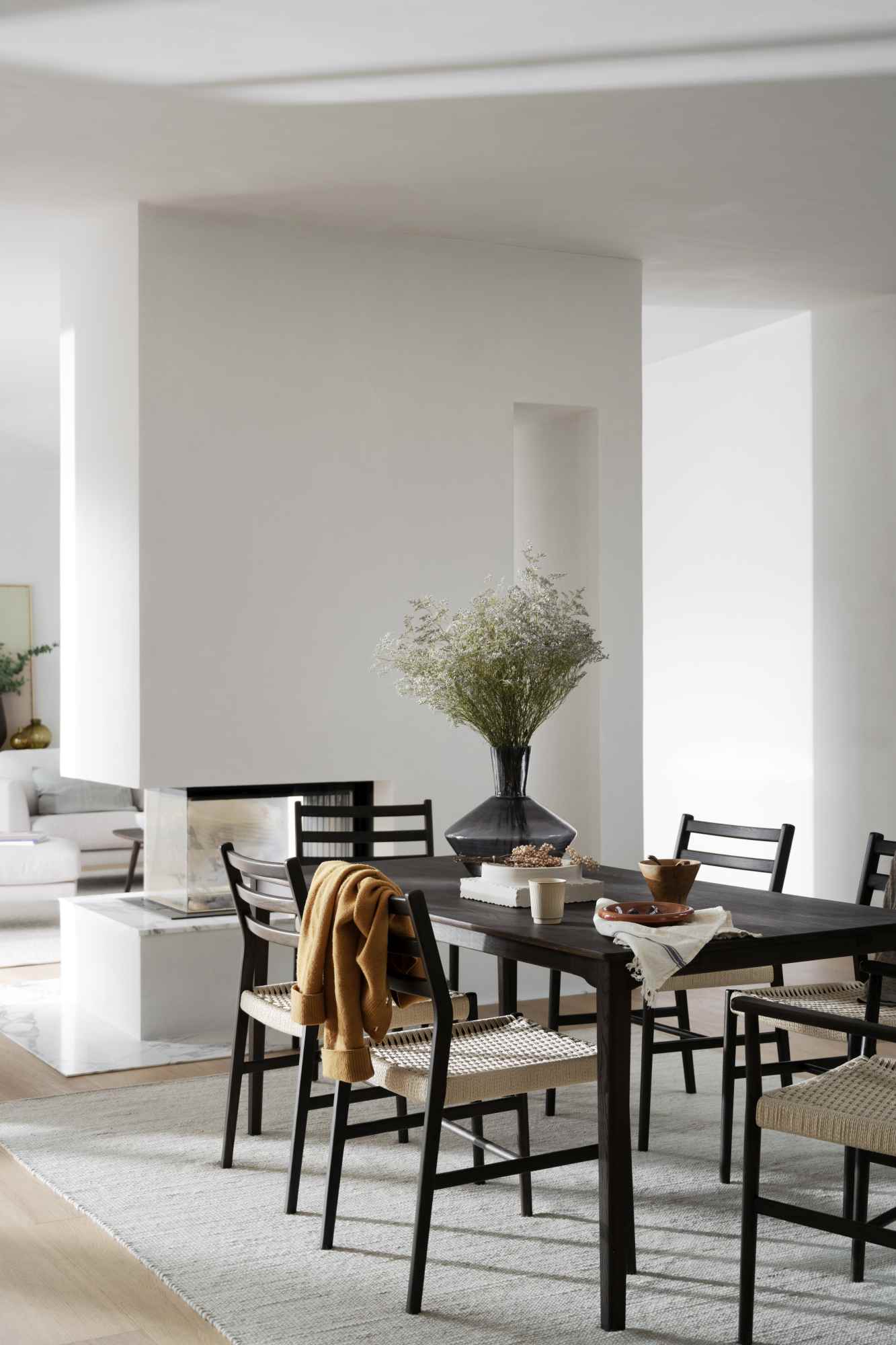 Design trifft Funktion: Esstisch Markham 140x90cm, Eiche Braun.